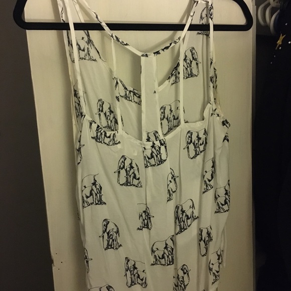 Aeropostale Elephant Tank Top - Picture 2 of 3